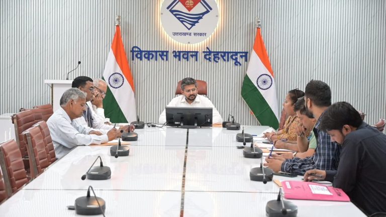 विशेष गहन पुनरीक्षण की तैयारियां तेज, राजनीतिक दलों के साथ