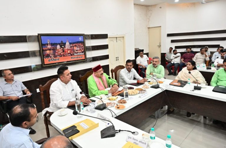 सभी जनप्रतिनिधि दृढ़ संकल्प के साथ कार्य करते हुए क्षेत्र के विकास के बने साक्षी- सतपाल महाराज