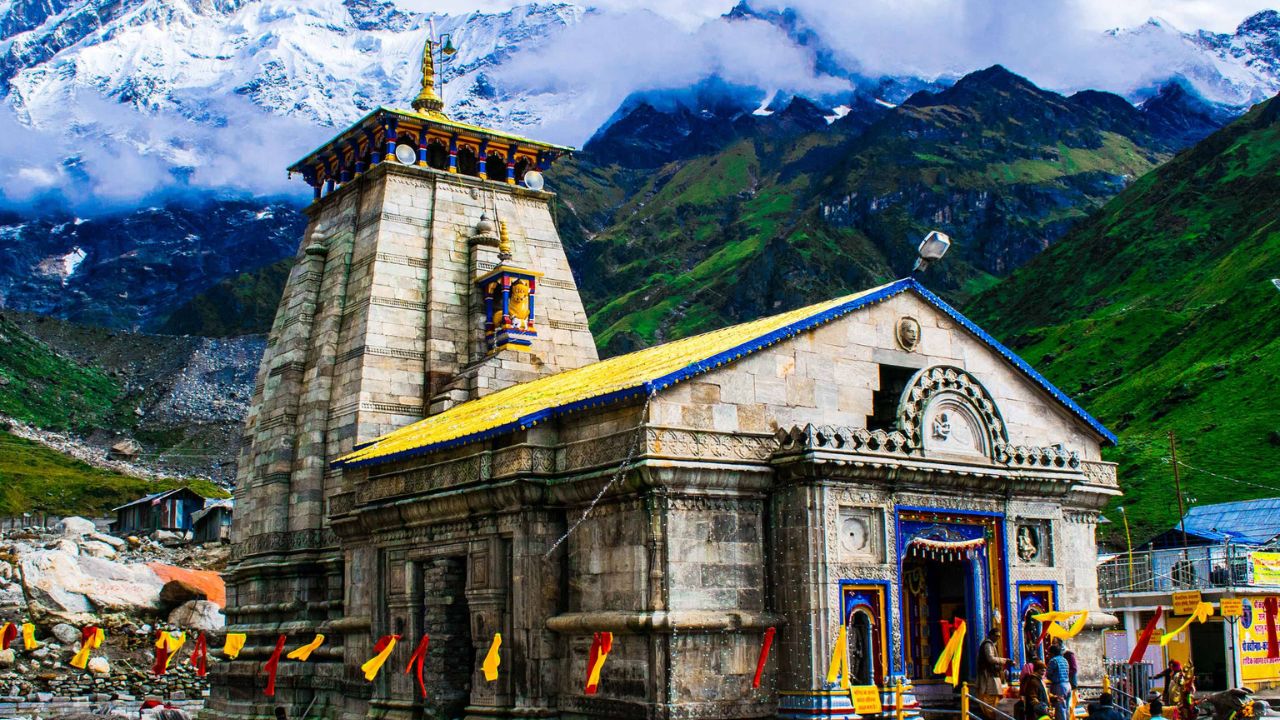 सावधान यात्रियों! केदारनाथ हेलीकॉप्टर टिकट की ऑनलाइन ठगी बढ़ी, भूलकर भी न करें ये काम