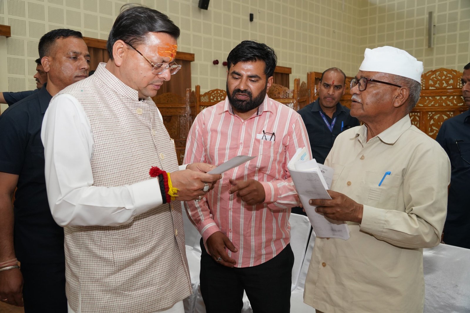 CM धामी की जनसुनवाई: दूरस्थ क्षेत्रों तक विकास पहुंचाना प्राथमिकता,