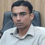 DM Bansal extends financial relief to distressed divyang family