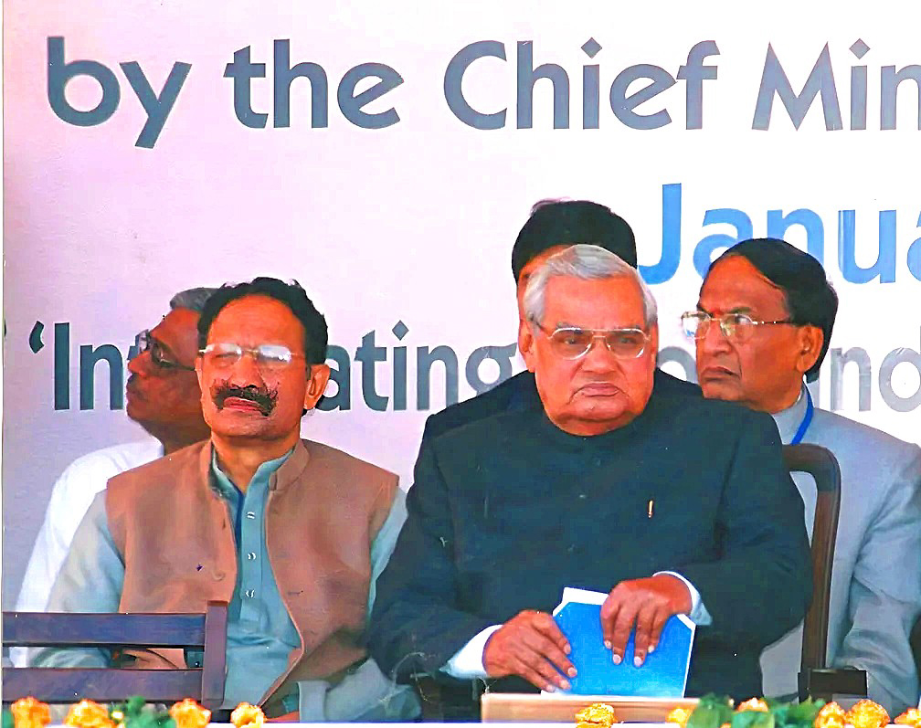 Gen Khanduri helped establish Tribal Gurukul in Jhajhra: Tarun Vijay