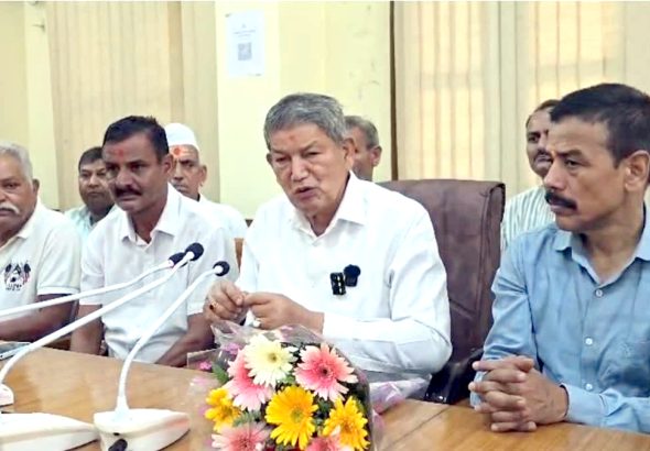 Harish Rawat accuses development authority of extortion