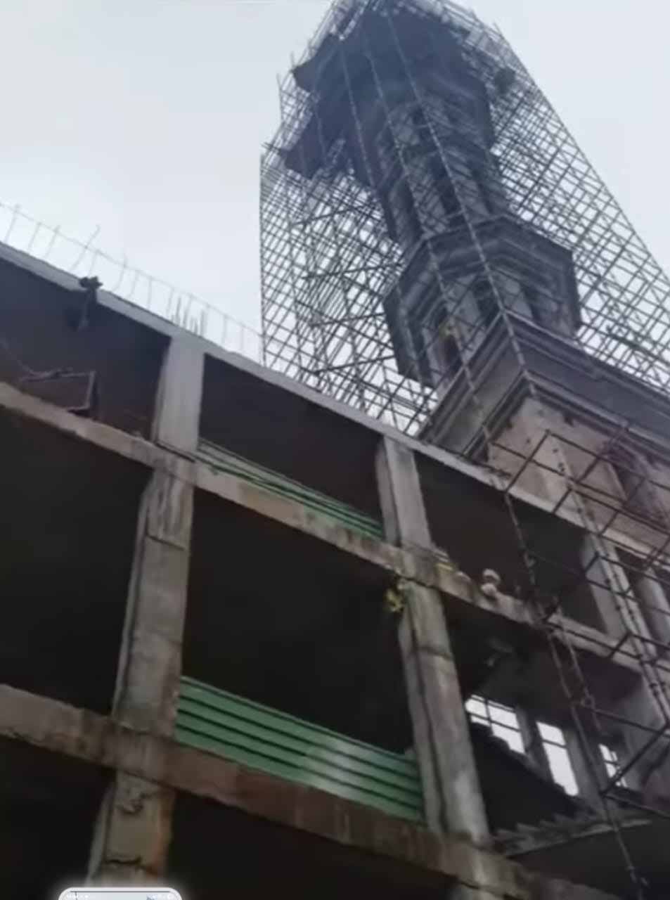 Laksar mosque minaret row resurfaces, admin conducts fresh inspection
