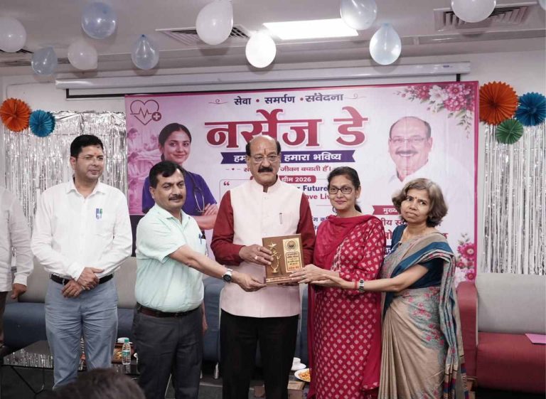Nursing service symbolises compassion, trust: Subodh Uniyal