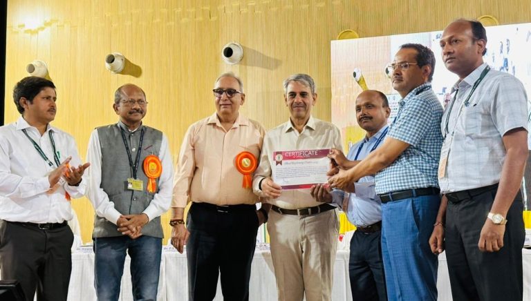 Pantvarsity’s Forage Research Programme receives ICAR’s Best Centre Award