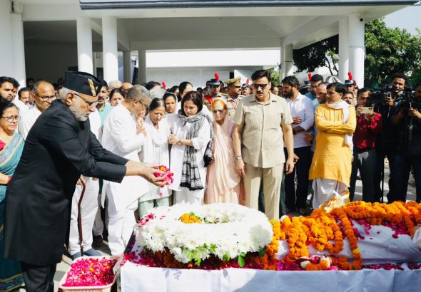 Vice President pays tribute to former CM BC Khanduri at