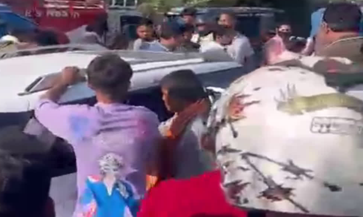 ऋषिकेश में हरियाणा के पर्यटकों को नग्न कर बुरी तरह