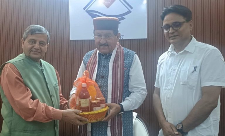 चिरबटिया कृषि महाविद्यालय को मिलेगी नई दिशा, मंत्री ने दिया