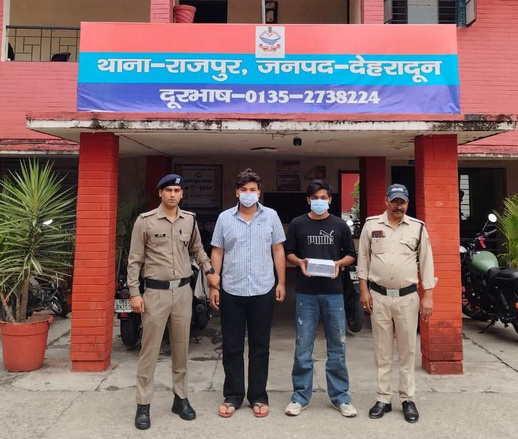 दून पुलिस की बड़ी कार्रवाई: चाय पी रहे युवक से