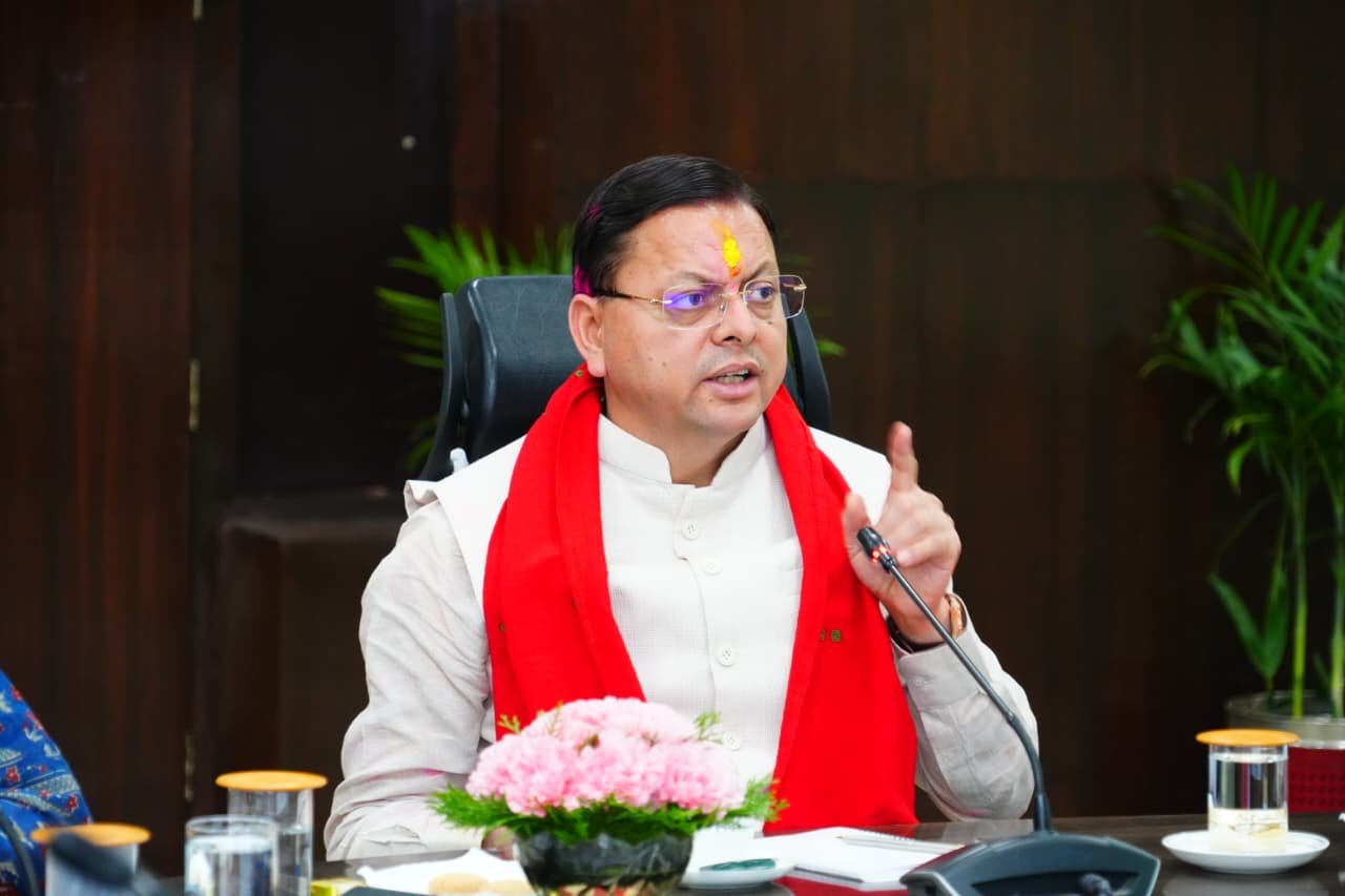 बिना तैयारी पहुंचे अधिकारियों पर सीएम धामी सख्त, 15 जून