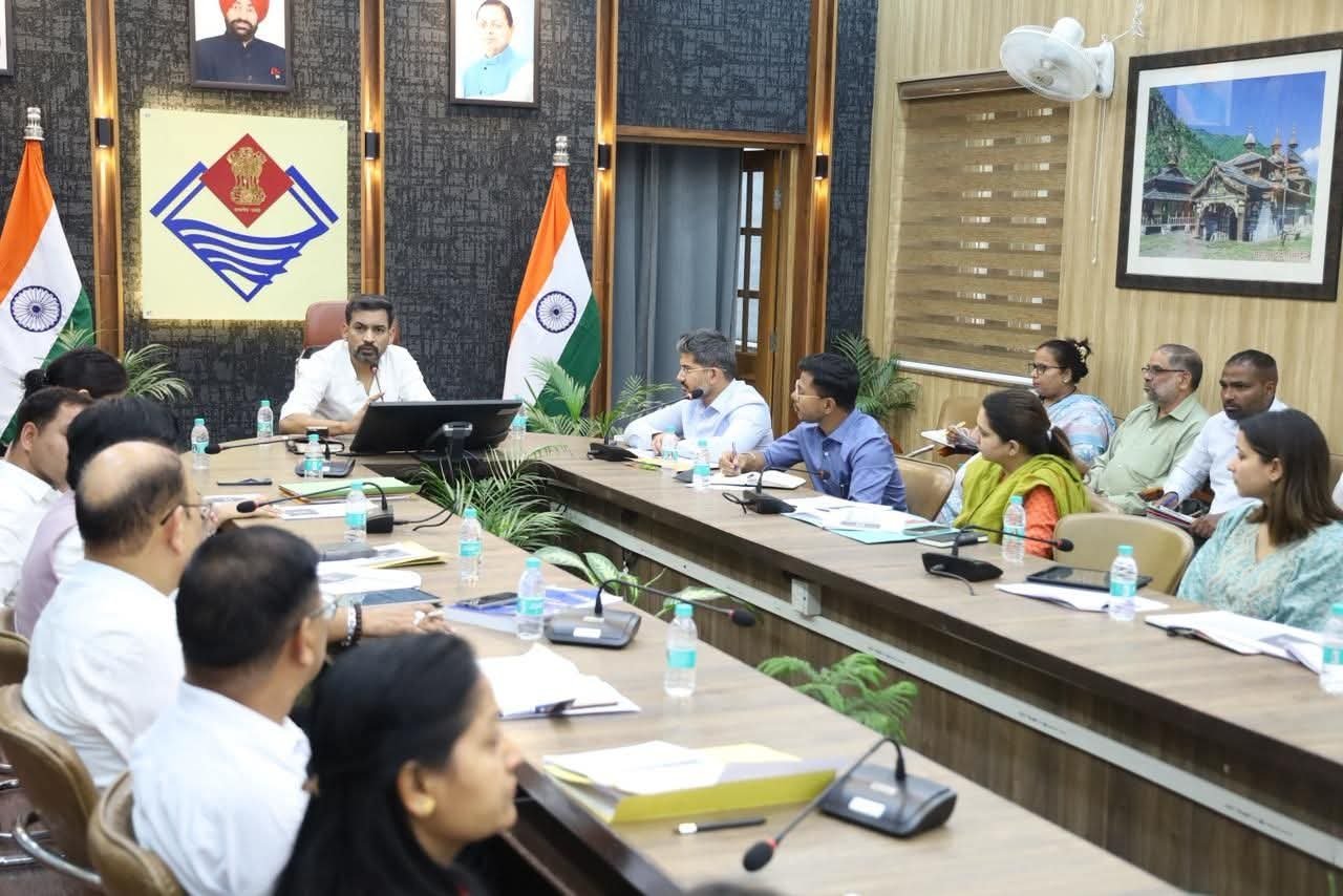 मतदाता सूची पुनरीक्षण में लापरवाही बर्दाश्त नहीं, सभी बूथों पर