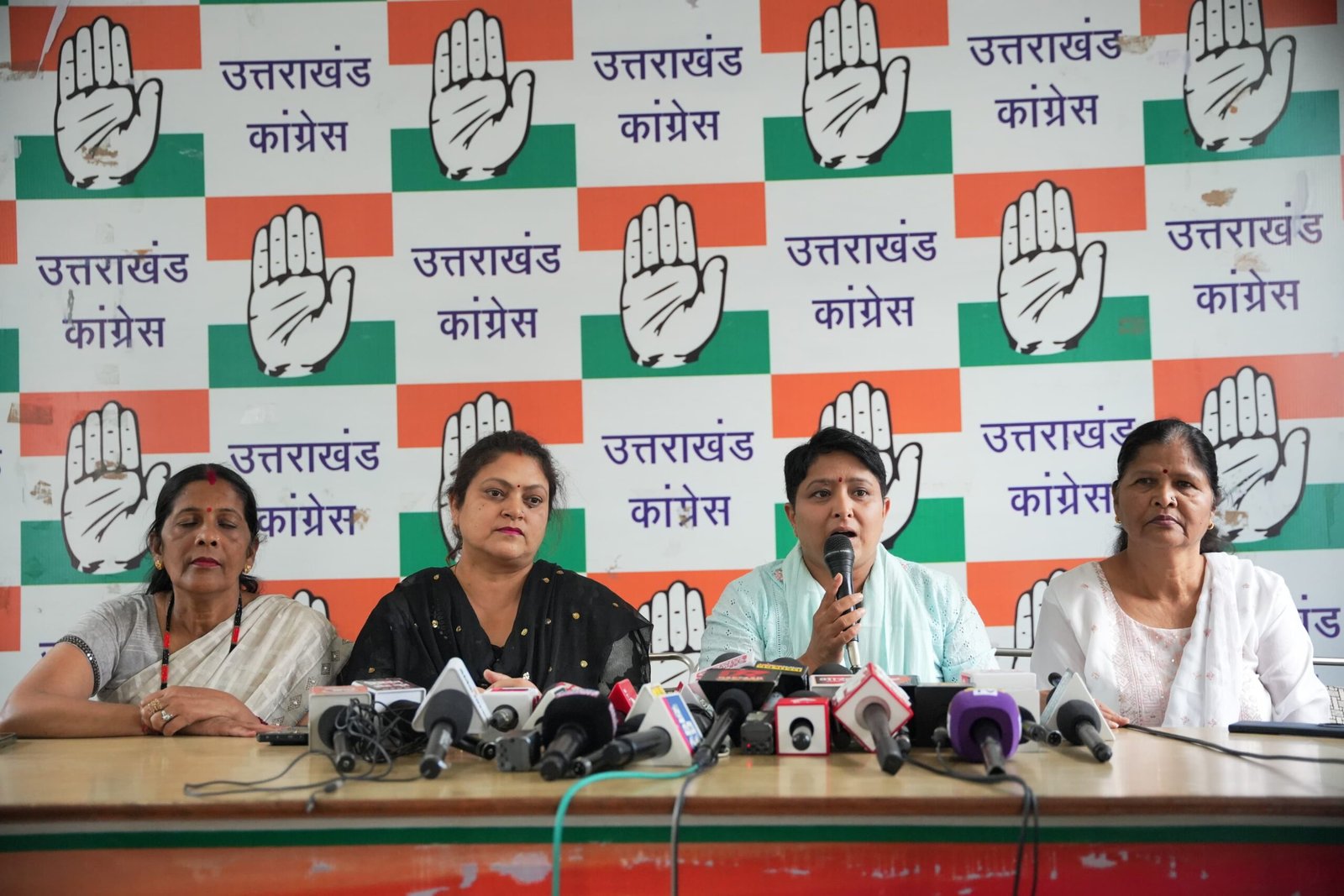 महिलाओं के खिलाफ अपराधों में भाजपा नेताओं के नाम क्यों?”