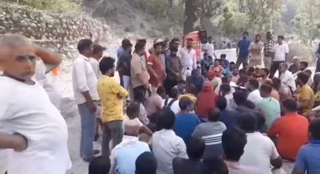 लखवाड़ बांध परियोजना में फिर भड़का श्रमिकों का आक्रोश, मांगों