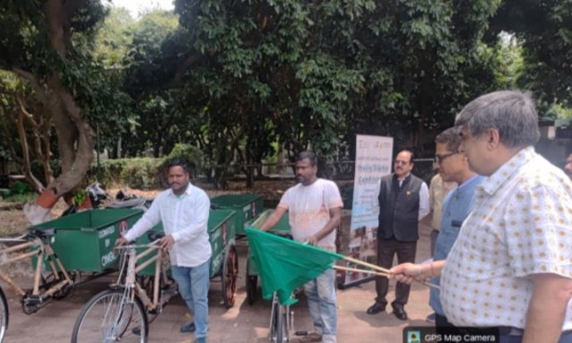 स्वच्छता और जनसेवा को बढ़ावा : ओएनजीसी ने दिए साइकिल