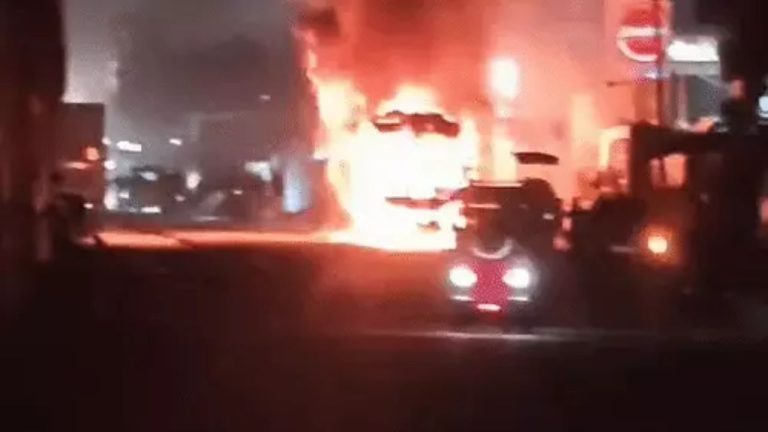 Bus Fire Incident: हरिद्वार में चलती वॉल्वो बस बनी आग