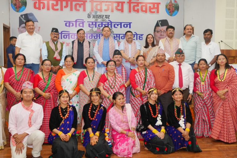 कारगिल विजय दिवस पर मुख्यमंत्री धामी ने वीर सैनिकों, पूर्व सैनिकों और वीरांगनाओं का किया सम्मान