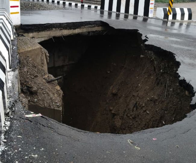Approach road of Rs 16 crore Nanda Ki Chowki bridge