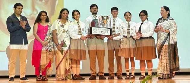 DIS lifts Overall Trophy at ‘All India Shri Naveen Agarwal