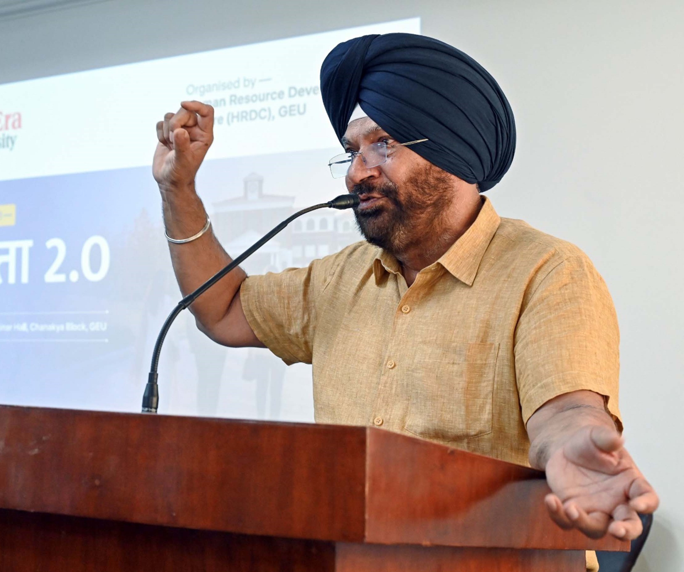 Graphic Era trains Teachers for Modern Education