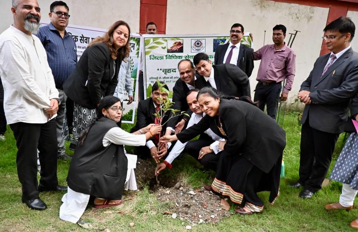 Judges, lawyers plant saplings at Court complex in Doon, pledge