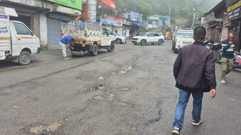 Monsoon exposes poor road quality in Mussoorie: Taxi Business Hit