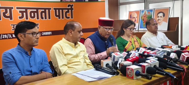 PM Modi has given top priority to students’ interests’: Khajan