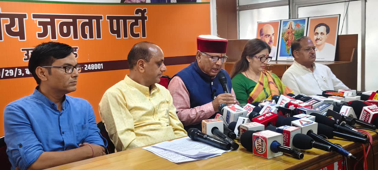 PM Modi has given top priority to students’ interests’: Khajan