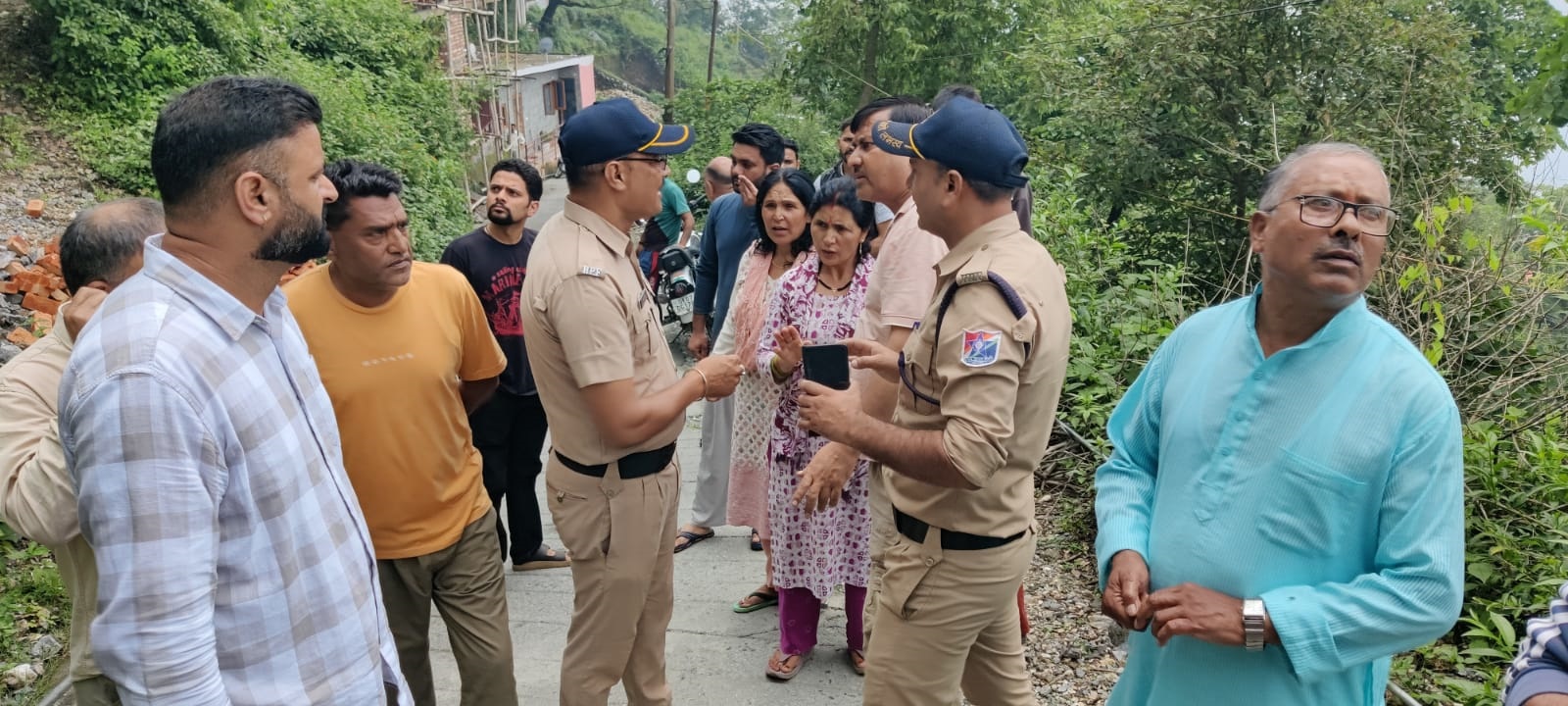 Railway eviction notices trigger panic in Jhadipani, residents plan legal