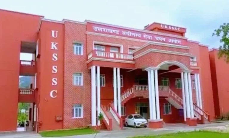 UKSSSC ने 379 पदों पर भर्ती का नोटिफिकेशन जारी, 26