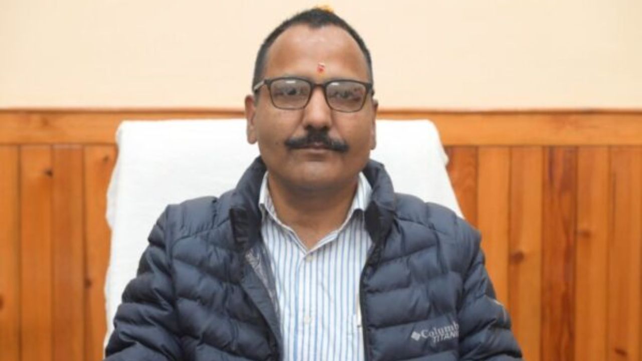 अगर नैनीताल जा रहे हैं तो सावधान! भारी बारिश के