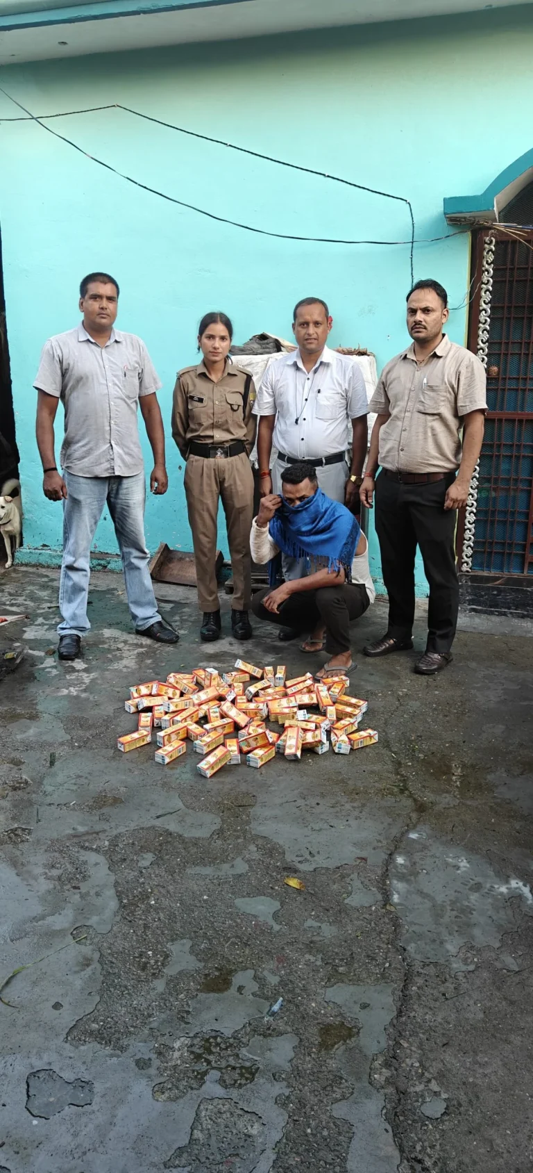 अवैध शराब के खिलाफ बड़ी कार्रवाई, परचून दुकानदार गिरफ्तार -