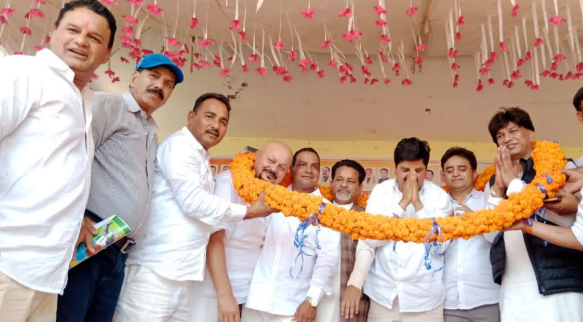 'उत्तराखंड के मंत्री ₹20-20 लाख में बेच रहे नौकरियां', PCC