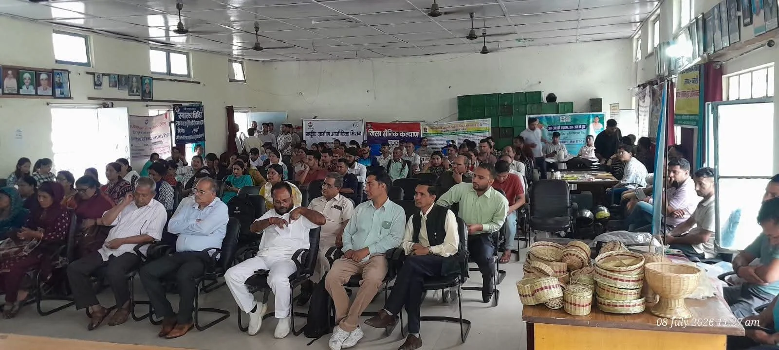 उद्योग एवं स्वरोजगार को बढ़ावा देने पर जोर, कर्णप्रयाग में