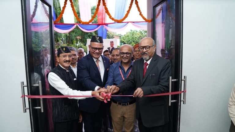 एसजीआरआरयू में स्कूल आॅफ हाॅस्पिटैलिटी एण्ड टूरिज्म मैनेजमेंट के अत्याधुनिक भवन का भव्य उद्घाटन