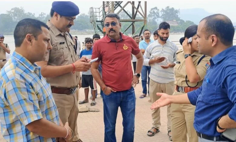 कांवड़ मेले की तैयारियों में लापरवाही पर डीएम का सख्त
