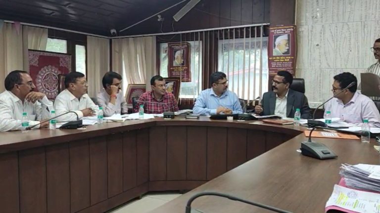 जो असली आंदोलनकारी हैं, उनका सम्मान हर हाल में होगा…