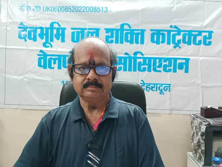 देवभूमि जल शक्ति कांट्रेक्टर वेलफेयर एसोसिएशन के सदस्यों ने मुख्यमंत्री