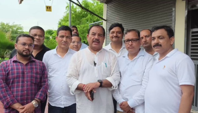 धर्मेंद्र प्रधान के इस्तीफे को कांग्रेस ने बताया 'छात्रों की