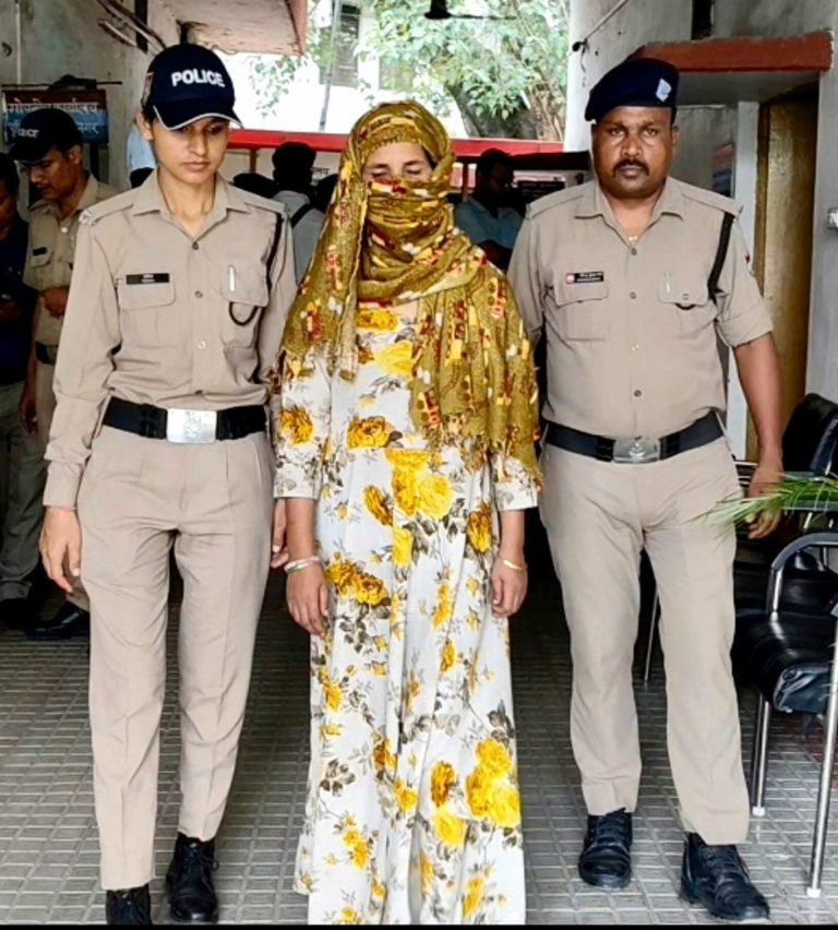 भरोसे की आड़ में लाखों के गहने उड़ाए, इंस्टाग्राम पोस्ट