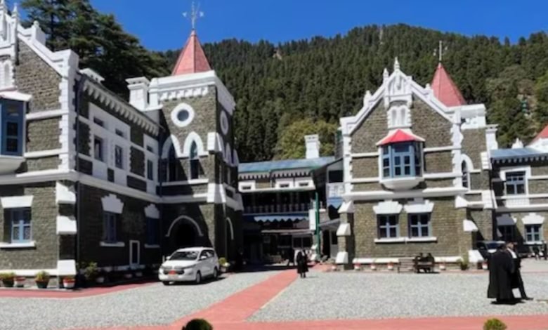 राष्ट्रीय और राज्य राजमार्गों, अस्पतालों, शिक्षण संस्थानों व आवासीय क्षेत्रों