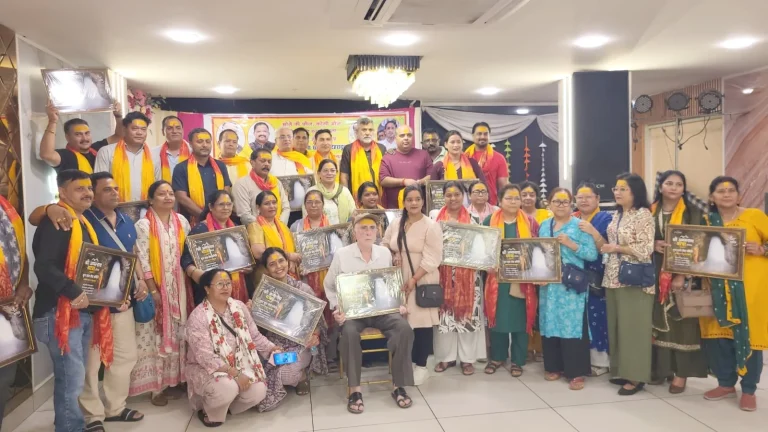 वैदिक मंत्रोच्चार और भोलेनाथ के जयघोष के साथ अमरनाथ यात्रा