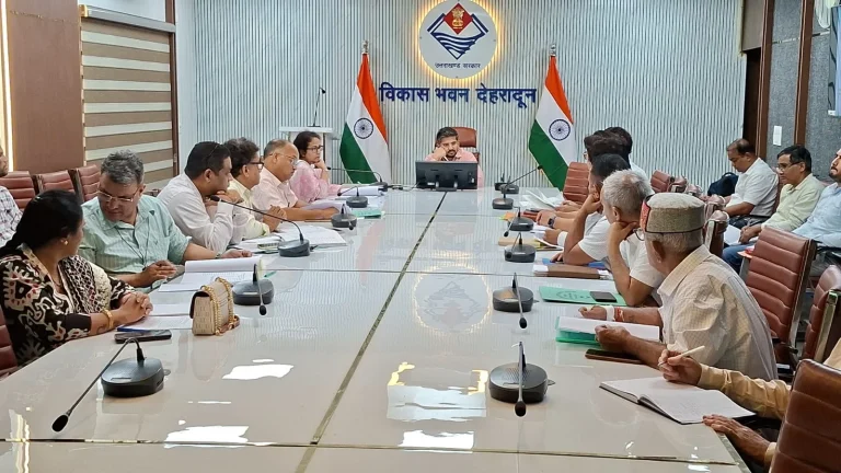 स्वास्थ्य सेवाओं को मिलेगी नई मजबूती, अस्पतालों के विकास प्रस्तावों