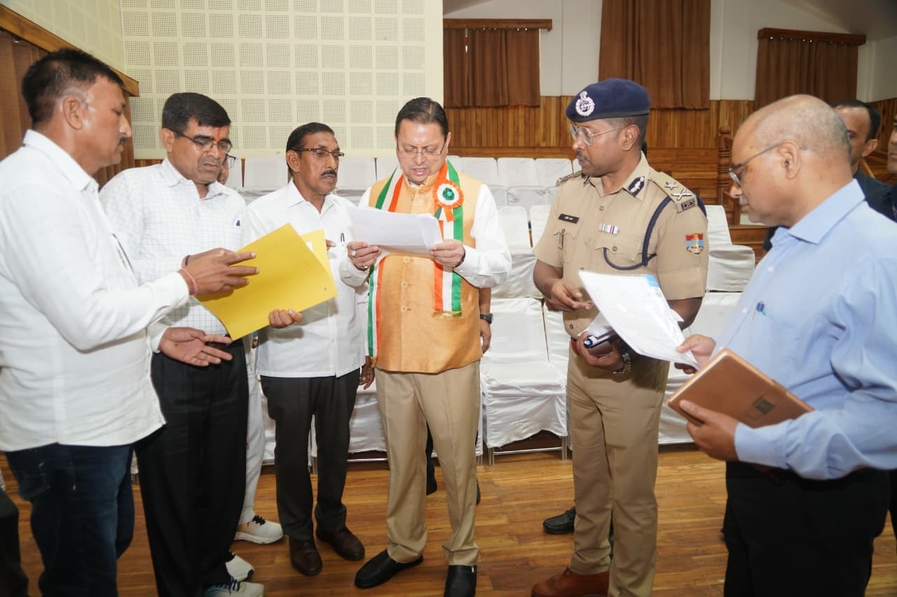 CM hears public grievances, orders prompt resolution