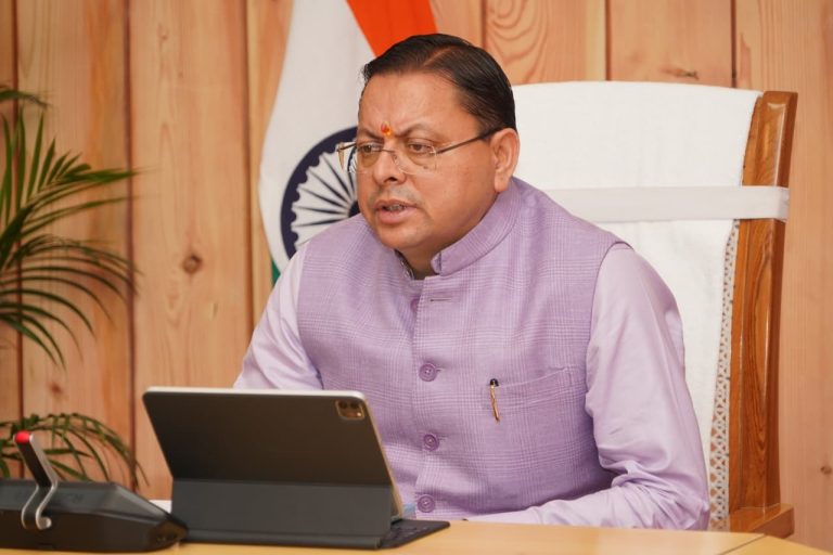 Dhami orders special drive to make all roads pothole-free by