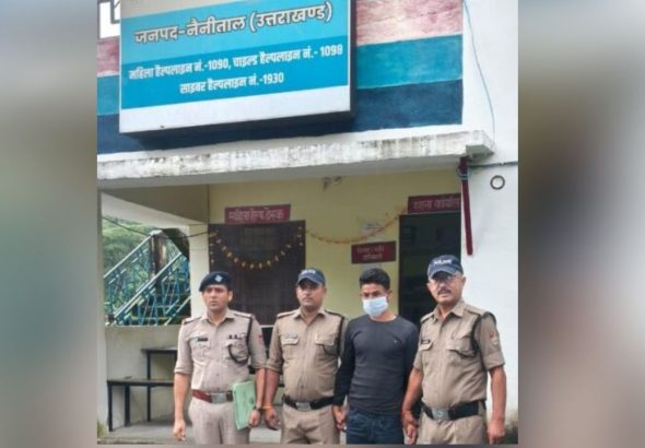 Nainital: नशे में हैवान बना पति, बच्चों की आंखों के