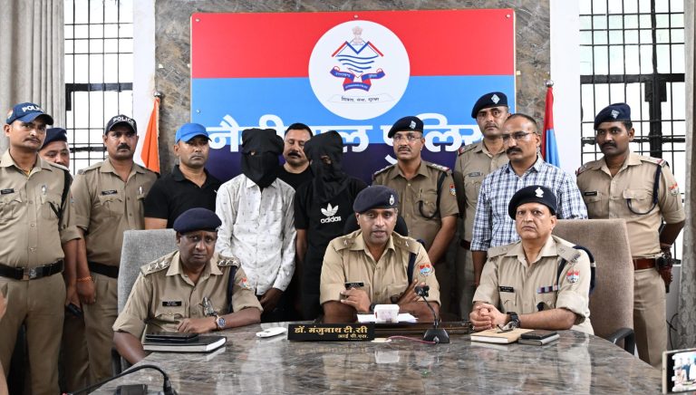 Nainital: बुजुर्ग महिला से झपटमारी कर भागे थे बदमाश, पुलिस