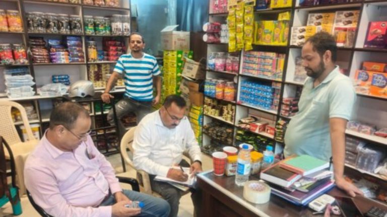 Nainital: हल्द्वानी में डेयरी कारोबारियों पर शिकंजा, खाद्य विभाग ने
