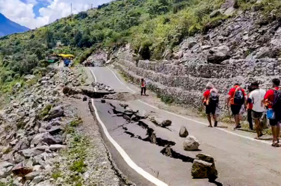 उत्तराखंड में 49 जगहों पर तबाही का खतरा! 11 हाई