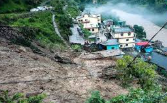 उत्तराखंड में फिर बिगड़ेगा मौसम, 3 दिन भारी बारिश का